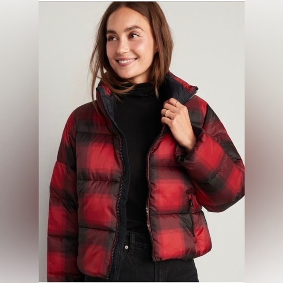 Old Navy Women's Water-Resistant Frost Free Short Puffer | Size L | Red - Picture 2 of 14